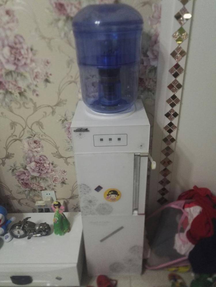 jGxN_QmNK5Ua.750.994.0.jpeg